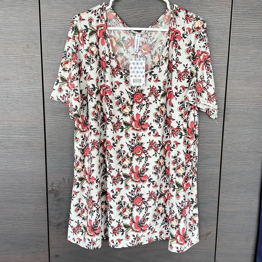 Piphany “Torrey” Tunic